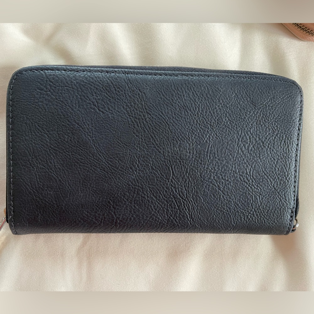 Thirty-One All About The Benjamin’s Wallet